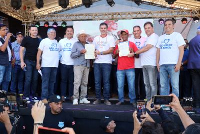 notícia: Famílias de São Félix do Xingu são beneficiadas com a entrega de títulos de terra 