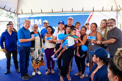 notícia: Governo do Pará entrega cheques do 'Sua Casa' para famílias do Marajó 
