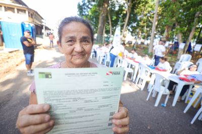 notícia: Títulos de terra são entregues a mais de 500 famílias em Santa Izabel do Pará 