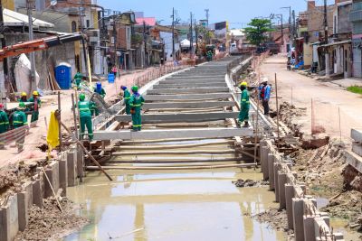 notícia: Obra de macrodrenagem alcança metade da extensão do Canal da Gentil, em Belém