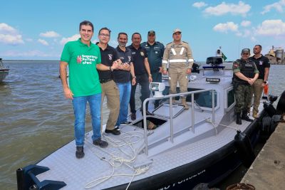notícia: Estado reforça segurança fluvial com a entrega de nova lancha blindada em Belém