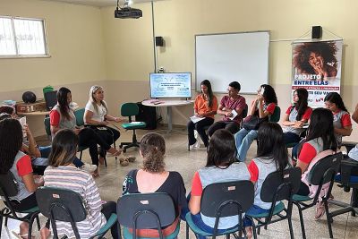 notícia: Projeto 'Entre Elas' fortalece direitos e atende mais de 12 mil mulheres em 2023