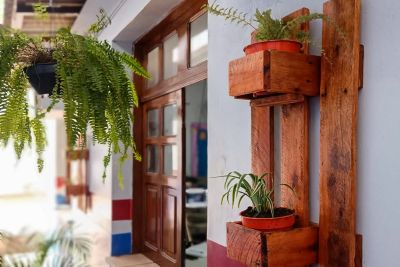 notícia: Socioeducandos da Fasepa participam de oficinas de Jardinagem e Pallet