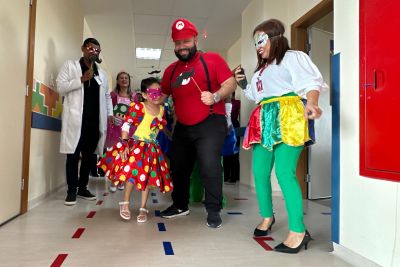 notícia: Crianças atendidas no Abelardo Santos escolhem melhor fantasia de carnaval em concurso