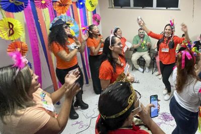 notícia: Programação carnavalesca no Hospital Octávio Lobo alegra pacientes internados