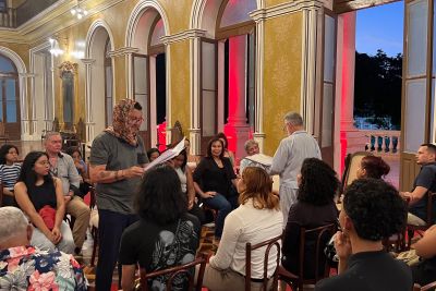 notícia: Leitura Dramática do Theatro da Paz apresenta “Lapsus, de Mário Zumba”