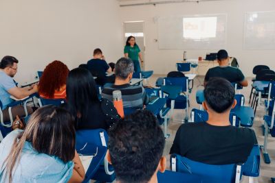 notícia: Servidores da Semas fazem curso sobre recursos hídricos e saneamento na Amazônia