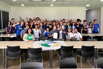 notícia:  Seduc reúne com estudantes e discute políticas públicas para grêmios estudantis