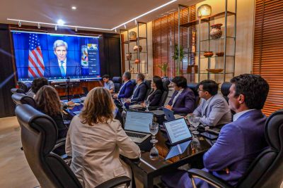 notícia: Governador do Pará defende carbono como nova commodity no Estado