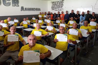 notícia: Custodiados da Seap concluem curso de instalação e manutenção de usina solar