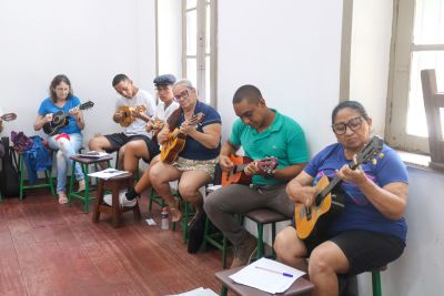 notícia: Com mais de 700 inscritos, oficinas do Curro Velho e da Casa da Linguagem promovem inclusão social