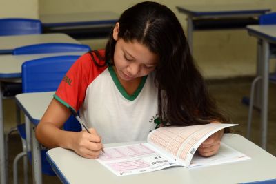 notícia: Estudantes da rede pública se preparam para Concurso de Redação Jovem Senador 