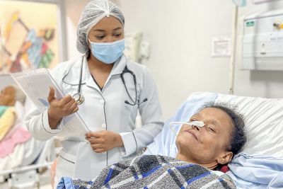 notícia: Fonoaudiólogas do Regional do Leste alertam sobre a disfagia, seus sintomas e tratamento