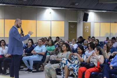 notícia: Seduc qualifica profissionais da educação estadual na 3ª Formação de Lideranças