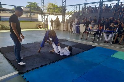 notícia: Escola estadual promove experiência interdisciplinar e interativa no ‘Sábado Letivo’