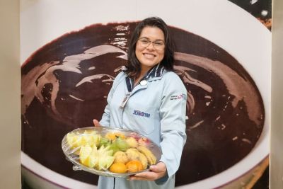 notícia: Nutricionista do HJB dá dicas para pessoas com diabetes aproveitarem pratos juninos