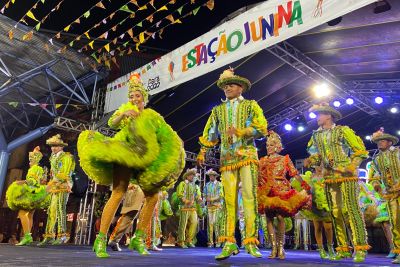 notícia: Abertura do ‘Estação Junina’ anima público na Orla da Estação das Docas