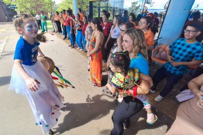 notícia: ‘Arraiá Inclusivo’ do CIIR proporciona atividades funcionais e expressões artísticas com Arrastão do Pavulagem