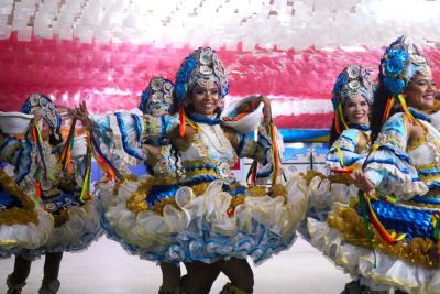 notícia: Fundação Cultural encerra concurso de quadrilhas juninas no Centur