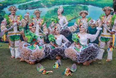 notícia: Quadrilhas Explosão Jovem e Os Pipoquinhas na Roça são as vencedoras  do 20º Concurso Estadual de Quadrilhas. 