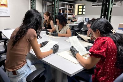 notícia: Arquivo Público promove curso de férias com palestras e oficinas até sexta-feira (19) 