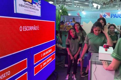notícia: Quiz educativo anima estande da Sectet na Feira do Livro, em Belém