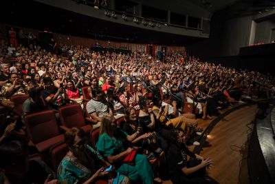 notícia: Espetáculo 'O Pássaro Garça Dourada' é atração no Teatro Margarida Schivasappa