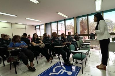 notícia: Capacitação de agentes de segurança aprimora atendimento a vítimas de violência doméstica
