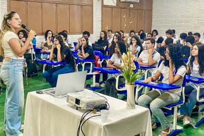 notícia: Seduc e TJPA promovem ação pelo fim da violência contra meninas e mulheres em escolas da rede estadual