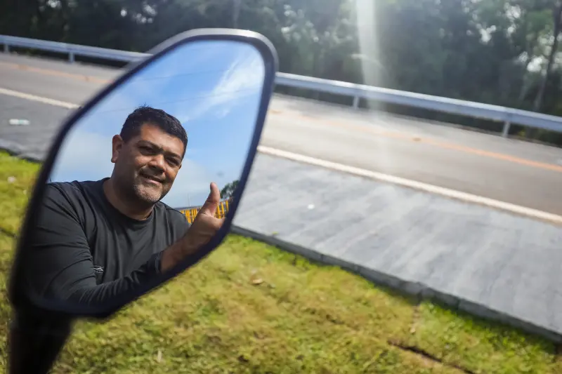 Edneis Viana de Souza - Motorista <div class='credito_fotos'>Foto: Marcelo Lelis / Ag. Pará &nbsp;&nbsp;|&nbsp;&nbsp; <a href='/midias/2025/originais/20250126121437-GF00022804-F00372182.jpg' download><i class='fa-solid fa-download'></i> Download</a></div>