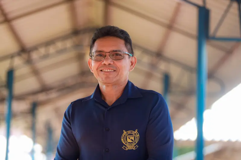 José Barbosa da Silva - diretor da Escola <div class='credito_fotos'>Foto: Bruno Cruz / Ag. Pará &nbsp;&nbsp;|&nbsp;&nbsp; <a href='/midias/2025/originais/20250127193813-GF00022816-F00372431.jpg' download><i class='fa-solid fa-download'></i> Download</a></div>