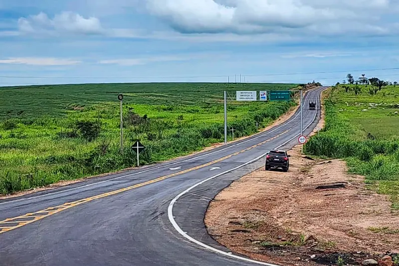  <div class='credito_fotos'>Foto: Ascom / Seinfra &nbsp;&nbsp;|&nbsp;&nbsp; <a href='/midias/2025/originais/20250206150714-GF00022926-F00375793.jpg' download><i class='fa-solid fa-download'></i> Download</a></div>