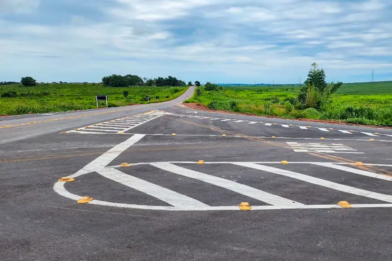  <div class='credito_fotos'>Foto: Ascom / Seinfra &nbsp;&nbsp;|&nbsp;&nbsp; <a href='/midias/2025/originais/20250206150715-GF00022926-F00375794.jpg' download><i class='fa-solid fa-download'></i> Download</a></div>