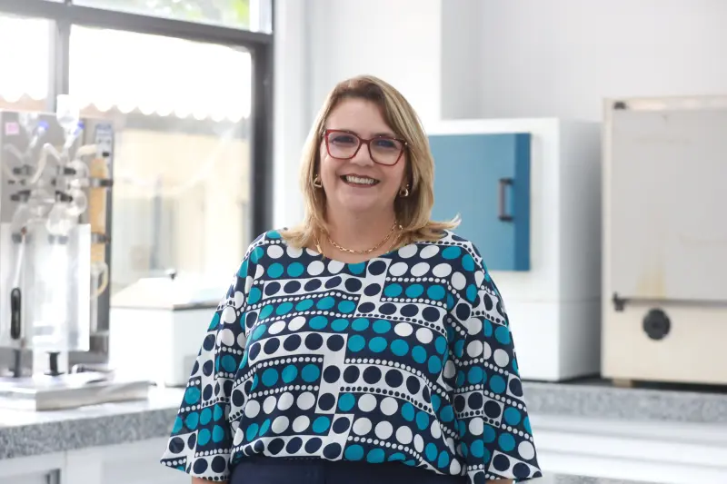 Eliane de Castro Coutinho Diretora do CCNT <div class='credito_fotos'>Foto: Bruno Cruz / Ag. Pará &nbsp;&nbsp;|&nbsp;&nbsp; <a href='/midias/2025/originais/20250210125919-GF00022944-F00376520.jpg' download><i class='fa-solid fa-download'></i> Download</a></div>