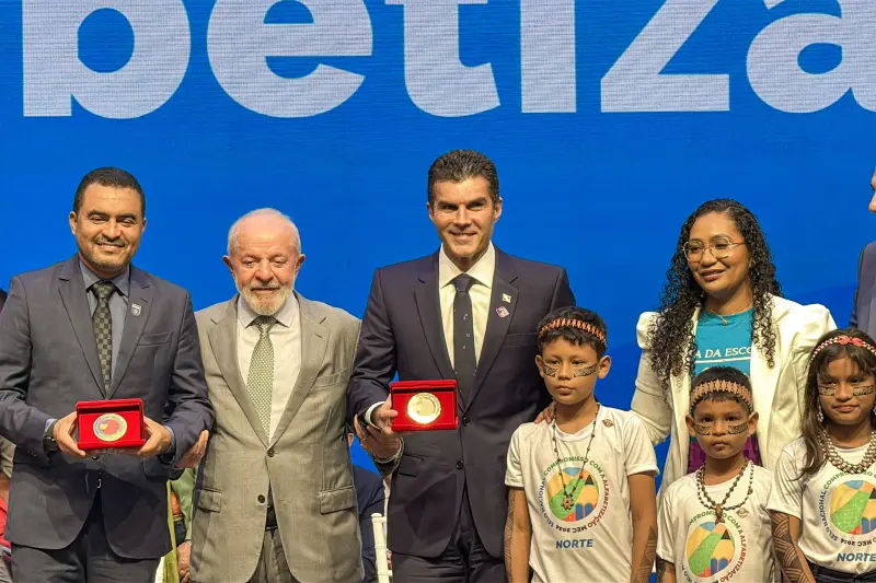  <div class='credito_fotos'>Foto: Marco Santos / Ag. Pará &nbsp;&nbsp;|&nbsp;&nbsp; <a href='/midias/2025/originais/20250210184132-GF00022951-F00376593.jpg' download><i class='fa-solid fa-download'></i> Download</a></div>