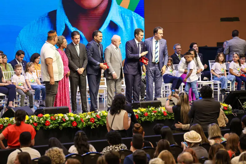  <div class='credito_fotos'>Foto: Marco Santos / Ag. Pará &nbsp;&nbsp;|&nbsp;&nbsp; <a href='/midias/2025/originais/20250210184203-GF00022951-F00376597.jpg' download><i class='fa-solid fa-download'></i> Download</a></div>