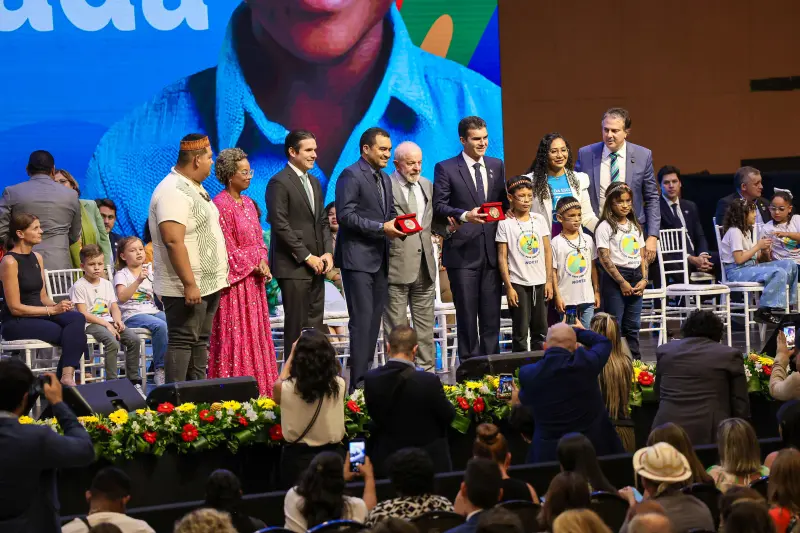  <div class='credito_fotos'>Foto: Marco Santos / Ag. Pará &nbsp;&nbsp;|&nbsp;&nbsp; <a href='/midias/2025/originais/20250210184221-GF00022951-F00376604.jpg' download><i class='fa-solid fa-download'></i> Download</a></div>