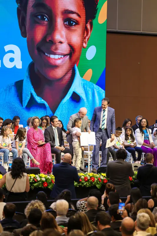  <div class='credito_fotos'>Foto: Marco Santos / Ag. Pará &nbsp;&nbsp;|&nbsp;&nbsp; <a href='/midias/2025/originais/20250210184313-GF00022951-F00376625.jpg' download><i class='fa-solid fa-download'></i> Download</a></div>