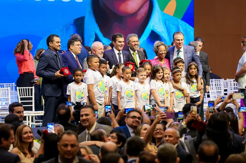  <div class='credito_fotos'>Foto: Marco Santos / Ag. Pará &nbsp;&nbsp;|&nbsp;&nbsp; <a href='/midias/2025/originais/20250210195858-GF00022952-F00376639.jpg' download><i class='fa-solid fa-download'></i> Download</a></div>