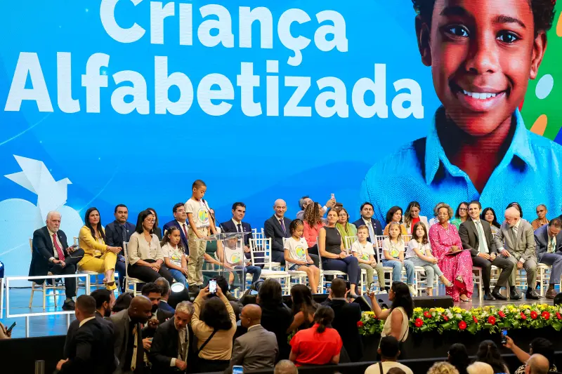  <div class='credito_fotos'>Foto: Marco Santos / Ag. Pará &nbsp;&nbsp;|&nbsp;&nbsp; <a href='/midias/2025/originais/20250210195919-GF00022952-F00376653.jpg' download><i class='fa-solid fa-download'></i> Download</a></div>