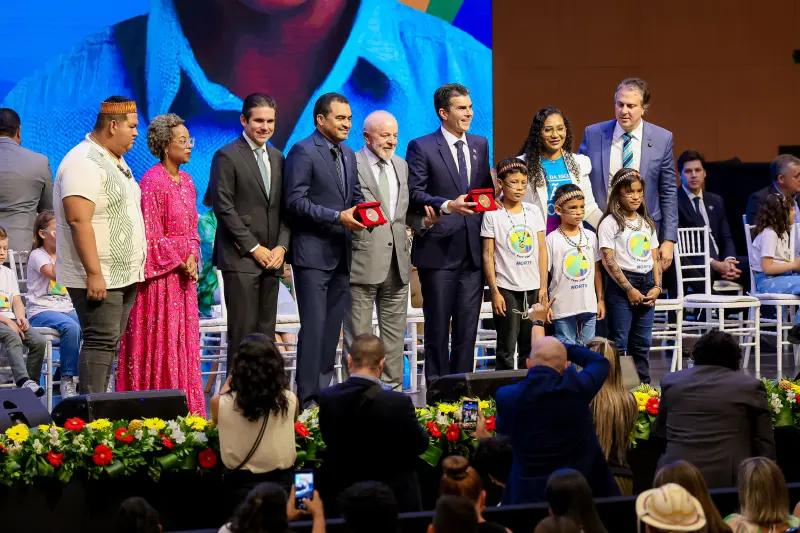  <div class='credito_fotos'>Foto: Marco Santos / Ag. Pará &nbsp;&nbsp;|&nbsp;&nbsp; <a href='/midias/2025/originais/20250210195933-GF00022952-F00376662.jpg' download><i class='fa-solid fa-download'></i> Download</a></div>