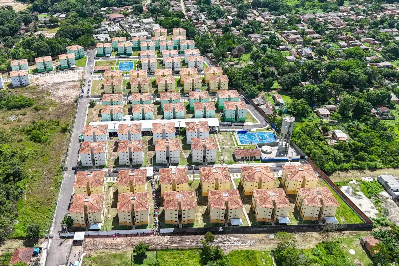 default <div class='credito_fotos'>Foto: Roni Moreira / Ag.Pará &nbsp;&nbsp;|&nbsp;&nbsp; <a href='/midias/2025/originais/20250213160350-GF00022991-F00377601.jpg' download><i class='fa-solid fa-download'></i> Download</a></div>