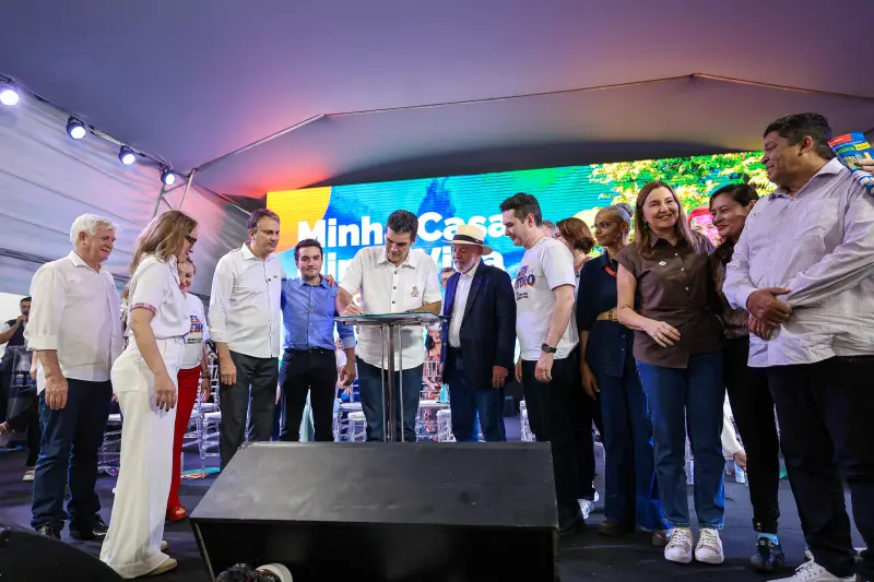  <div class='credito_fotos'>Foto: Marco Santos / Ag. Pará &nbsp;&nbsp;|&nbsp;&nbsp; <a href='/midias/2025/originais/20250213191209-GF00022992-F00377666.jpg' download><i class='fa-solid fa-download'></i> Download</a></div>