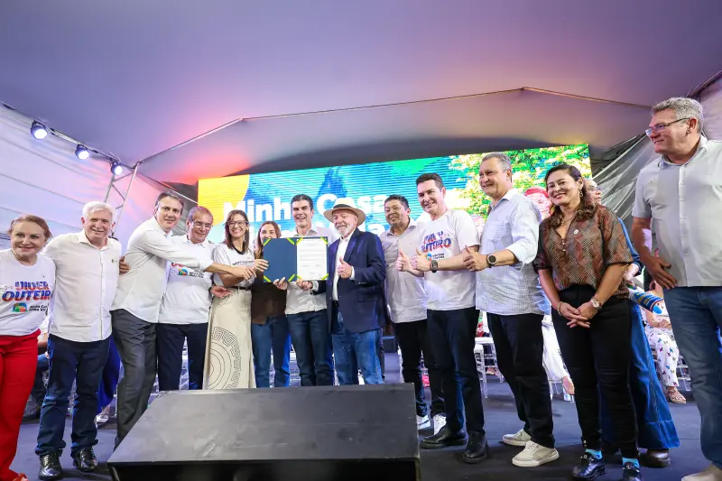  <div class='credito_fotos'>Foto: Marco Santos / Ag. Pará &nbsp;&nbsp;|&nbsp;&nbsp; <a href='/midias/2025/originais/20250213191210-GF00022992-F00377667.jpg' download><i class='fa-solid fa-download'></i> Download</a></div>