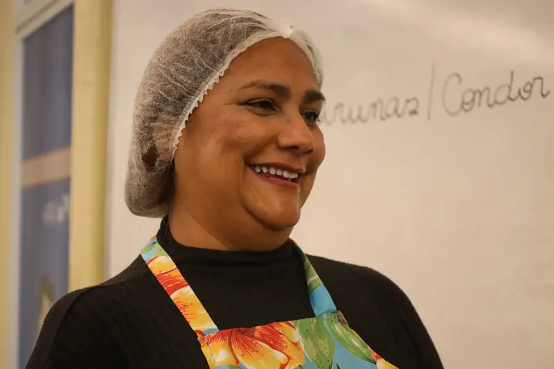 Rosemary Ueno – aluna de nove módulos <div class='credito_fotos'>Foto: Bruno Cecim / Ag.Pará &nbsp;&nbsp;|&nbsp;&nbsp; <a href='/midias/2025/originais/20250217130241-GF00023011-F00378504.jpg' download><i class='fa-solid fa-download'></i> Download</a></div>