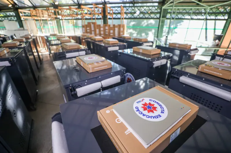  36 mil notebooks foram distribuídos para escolas estaduais