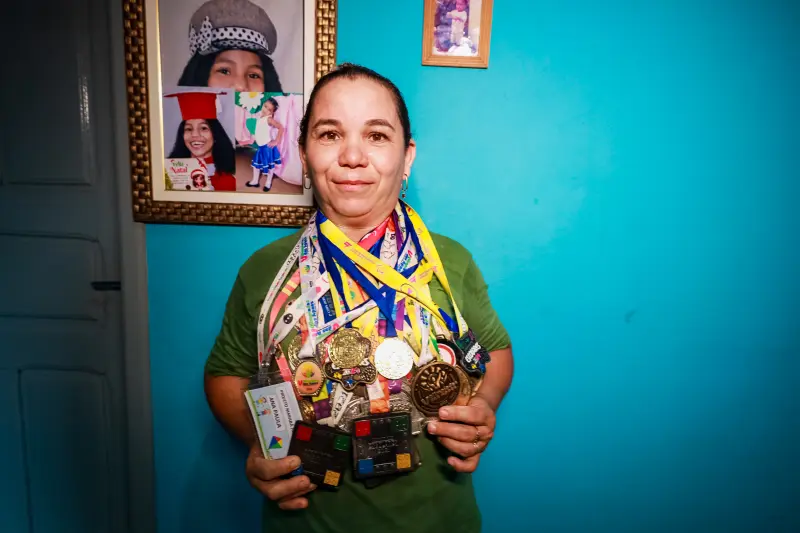 Dona Osmarina Alves Galvão <div class='credito_fotos'>Foto: Bruno Cruz / Ag. Pará &nbsp;&nbsp;|&nbsp;&nbsp; <a href='/midias/2025/originais/20250220203601-GF00023042-F00379361.jpg' download><i class='fa-solid fa-download'></i> Download</a></div>