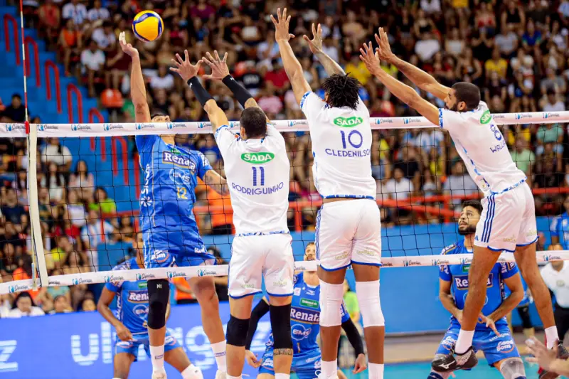  <div class='credito_fotos'>Foto: Alex Ribeiro / Ag. Pará &nbsp;&nbsp;|&nbsp;&nbsp; <a href='/midias/2025/originais/20250222204633-GF00023070-F00380150.jpg' download><i class='fa-solid fa-download'></i> Download</a></div>