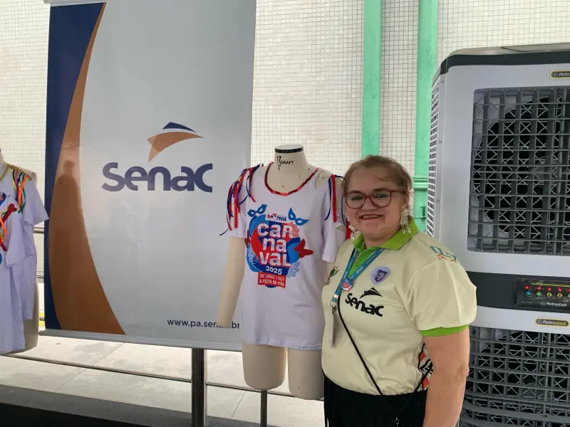 Vaine Cunha, instrutora de moda do Senac