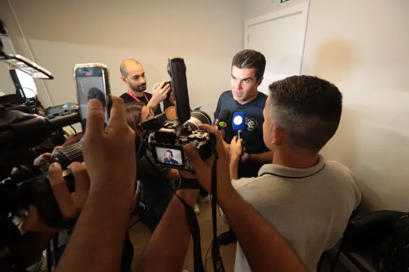  <div class='credito_fotos'>Foto: Alex Ribeiro / Ag. Pará &nbsp;&nbsp;|&nbsp;&nbsp; <a href='/midias/2025/originais/20250223204348-GF00023072-F00380191.jpg' download><i class='fa-solid fa-download'></i> Download</a></div>